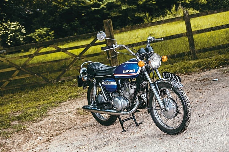 Suzuki T250 | Classic Bike Guide Magazine